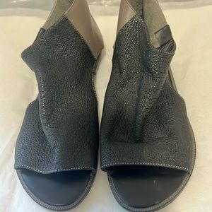 Kelsi Dagger Open Toe Zip Back Sandals